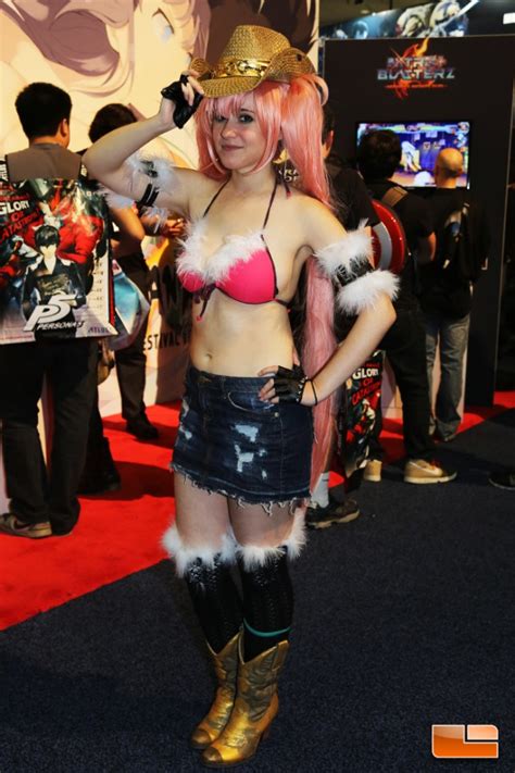 E3 2015 Booth Babes Dudes And Cosplay Photos Page 6 Of 7 Legit Reviewsthe Return Of The