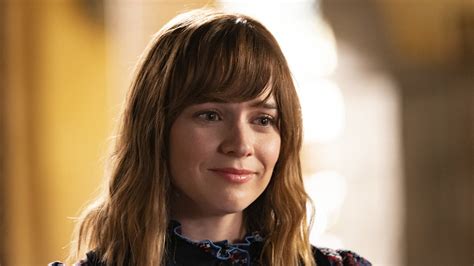 Ncis Las Renée Felice Smith Opens Up About Nells Decision And Looks