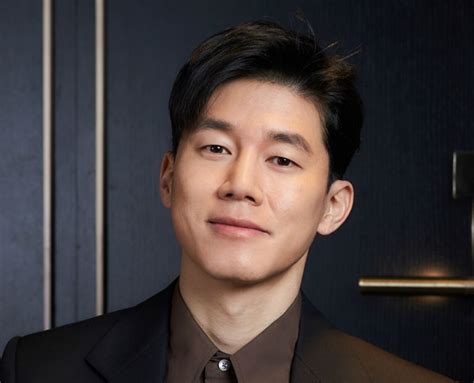 Biodata Profil Dan Fakta Lengkap Aktor Lee Do Hyun Kepoper Riset Riset