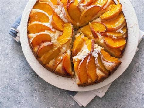 Tarte sucrée aux pêches Recette de Tarte sucrée aux pêches
