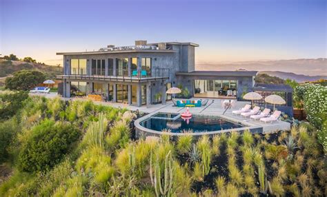 Highest Home In Malibu By Sven And Sara Simon 10 Myhouseidea
