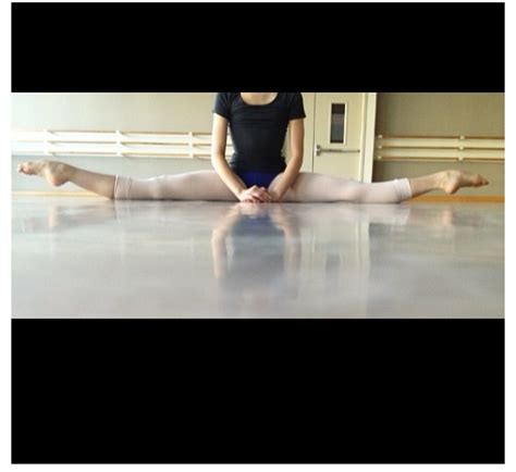 Rehab for hyperextended knee with exercises and ways to heal your injured knee. Juliet Doherty, that hyperextension... Wish I had ...