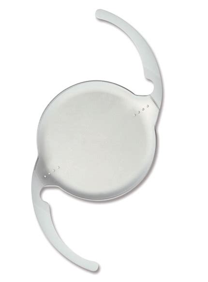 best lens for cataract surgery