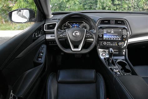 Nissan Maxima 2017 Interior