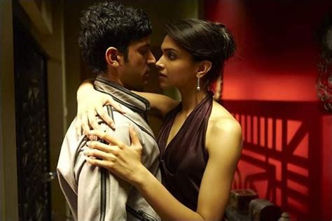 deepika padukone kissing compilation deepika padukone couple photos