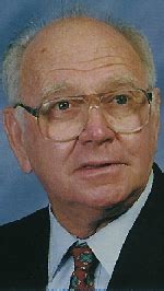 ) 1944 aars winner lowell thomas rose in 24 double wall plastic planter. Lowell Thomas McGuire (1932-2007) - Find A Grave Memorial