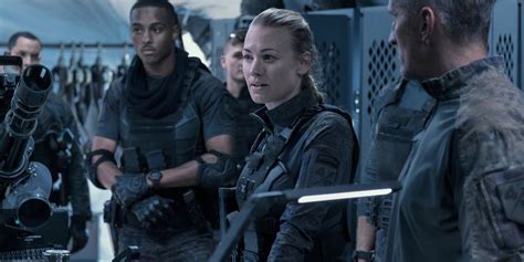 On popsugar entertainment you will find everything you need on movies, music and yvonne strahovski. The Handmaid's Tale's Yvonne Strahovski on The Tomorrow War