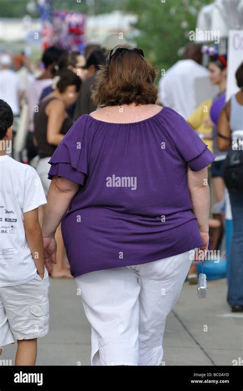 Obese Woman Walking High Resolution Stock Photography And Images Alamy