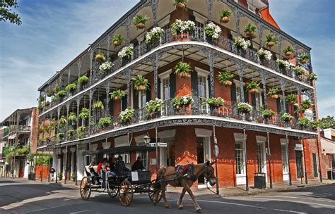 Why Everyone Should Visit New Orleans Train Vacations Weekend Vacations Vacation Destinations