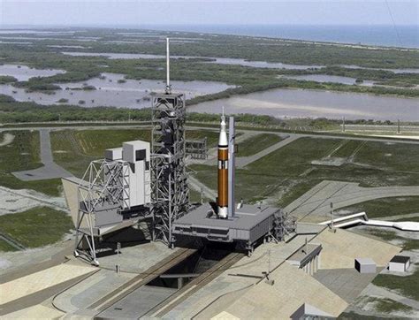 Billionaires Battle For Historic Launch Pad Goes Into Overtime Nbc News