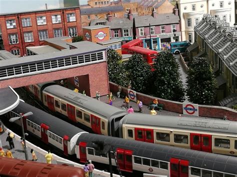 Check Out The Work Of The London Underground Model Railway Group