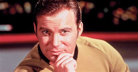 Il Capitano Kirk Di Star Trek Nello Spazio Radio Capital