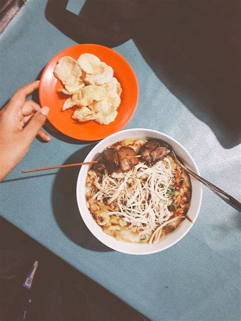 3)once done, add sesame oil and mix everything together.taking an analogy from the world of music, bubur ayam is an orchestra, and not a single piece. Bubur Ayam | Makanan, Resep, Ayam