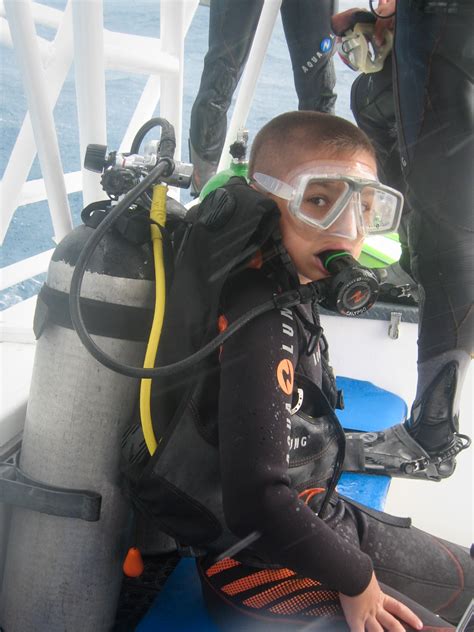 Your child has to want scuba in order to be fully prepared for the risks involved. Discover Scuba Diver - AQUASPORT DIVING