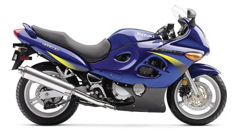 • carenado aerodinámica que reduce el impacto del aire frontal, compactos faros, señales de luces traseras y de giro, además de una sección de cola ligera. SUZUKI GSX600F Katana specs - 2000, 2001 - autoevolution