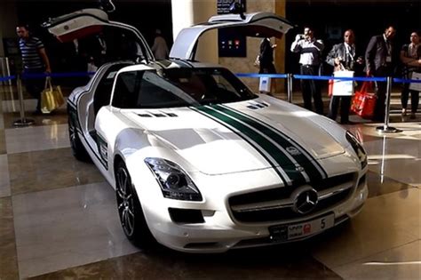 The police officers are able to interact and shows a more positive image of the police. here-are-eight-exotic-dubai-police-forces-fleet-of-supercars | FinanceTwitter