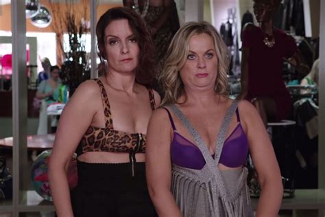 Sisters Trailer Tina Fey And Amy Poehler Unite For Raucous Comedy