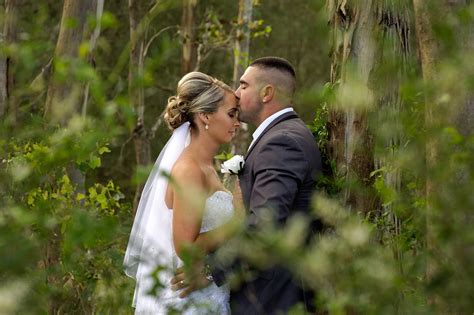 The wedding planner is an app made for windows devices only, including computers, tablets, and smartphones. Free Images : person, photography, love, kiss, romance ...