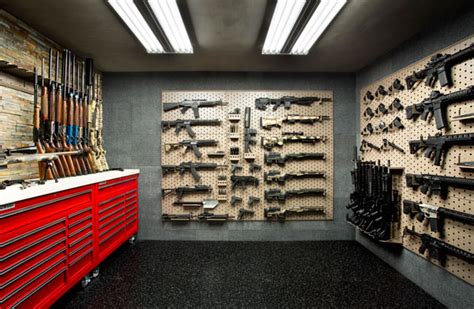 Custom Gun Room Design Weapon Vault Rooms Armory Builds Gallow