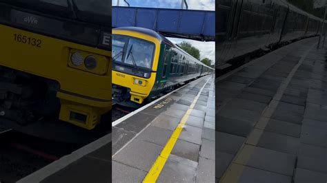 Gwr Class 165 Arriving At Castle Cary Youtube