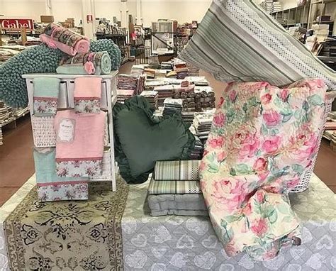 Scopri tutte le offerte e le promozioni di casabiancheria, outlet online di biancheria per il soggiorno. Pozzoli Bologna - Fornitori.it