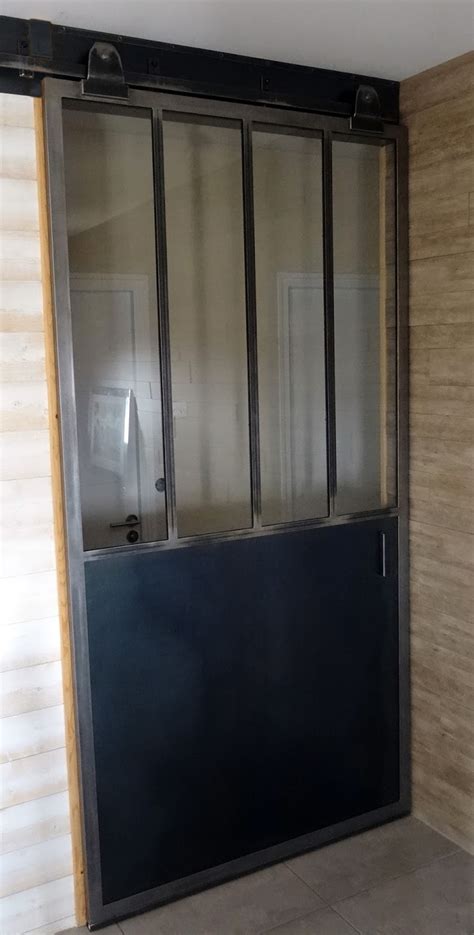 Pour un look atelier d'artiste ou une ambiance industrielle, cette installation très tendance permet de séparer sans pour autant cloisonner. Ferronnerie métallerie serrurerie 79 Deux-Sèvres L'Art du ...