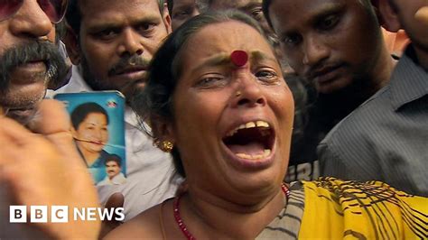 Thousands Of Tamils Mourn Dead Leader Jayalalitha Bbc News