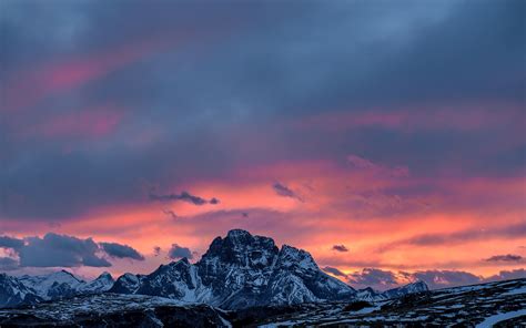 Download Wallpaper 3840x2400 Mountains Sunset Peaks Snowy Sky