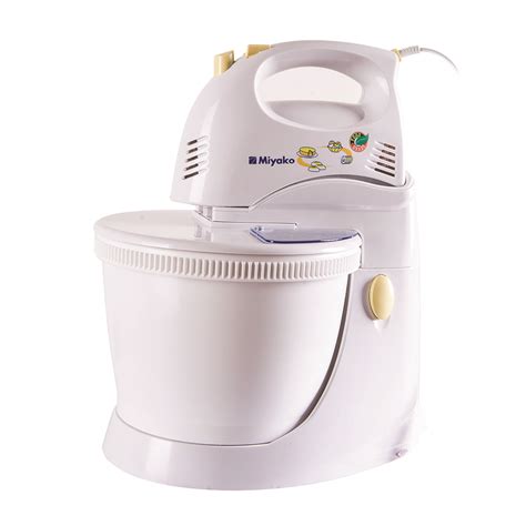 / sesuai janji saya untuk keliling di komplek lokalisasi di pku dan ini adalah. Mixer Hemat Listrik SM-625 dari Miyako Indonesia