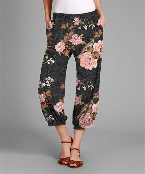 look at this gray and pink floral capri pants on zulily today floral capri pants capri pants
