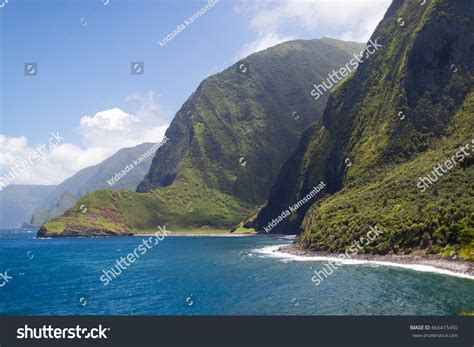 World Tallest Sea Cliffs Molokai Hawaii Stock Photo Edit Now 666415450