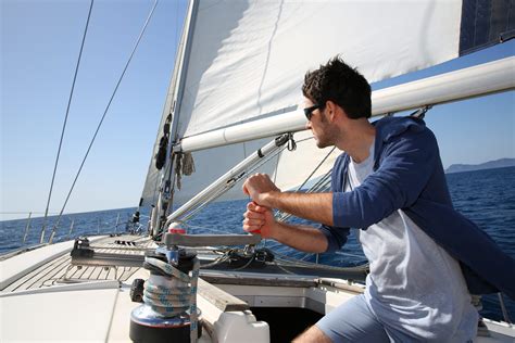 A Beginners Guide To Sailing