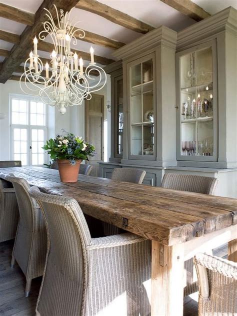 buffet salle à manger, grande table à diner style rustique, grandes