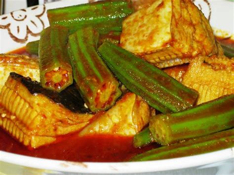 (in the united states, even in california, it's almost impossible to find fish commonly found in malaysia.) i love pomfret and it's a good substitute for assam pedas. Resepi Asam Pedas Ikan Pari Sedap, Enak, Mudah, Senang ...