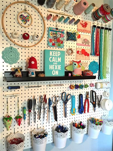 Since my craft room is a shared space with my office in a room that isn't very big to begin with, these craft room organization ideas also have to fit in a small area. A blog about quilting and sewing. | Pegboard craft room ...