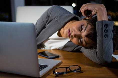 Staying Up All Night Harms Womens Working Memory