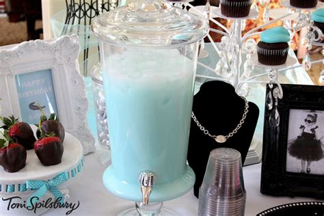Tiffany Inspired Party Punch Blue Raspberry Hawaiian Punch And Sweetened