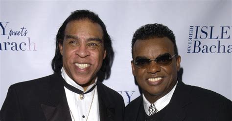 rudolph isley founding member of the isley brothers dead at 84