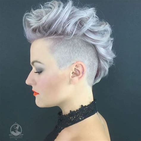 Stunning Silver Mohawk Hairdare Mohawk Womenshair Shavedsides