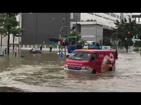 — sg road vigilante/facebook pic via today. Flash floods at 9 locations due to intense rain; half of ...