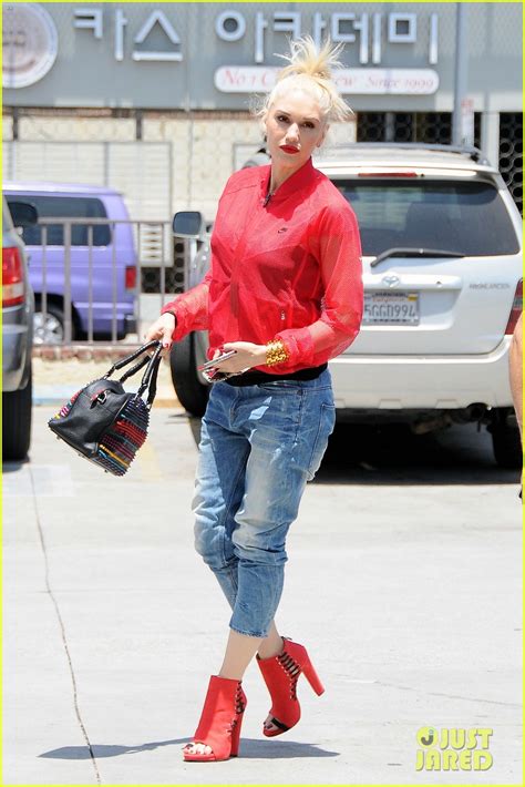 Gwen Stefani Takes Her Red Hot Heels For A Ride Photo 3149325 Gavin Rossdale Gwen Stefani