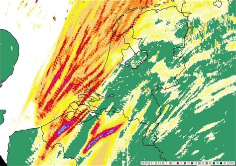 Check spelling or type a new query. Pinksteren 2014. Noodweer 7 en 9 juni :: onweer-online.nl