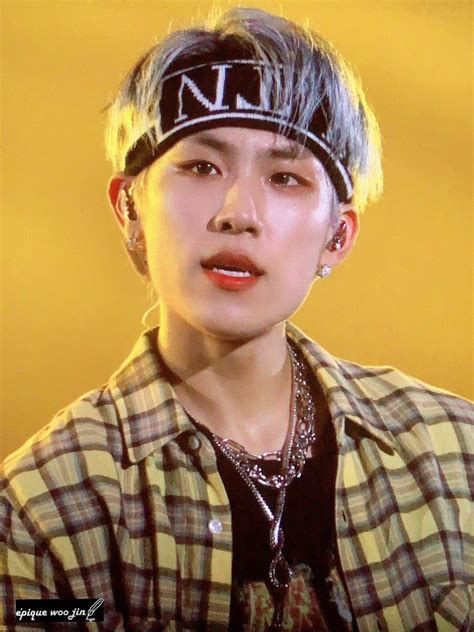 15 Male K Pop Idols Who Look Amazing In Headbands Part 1 Kpopmap