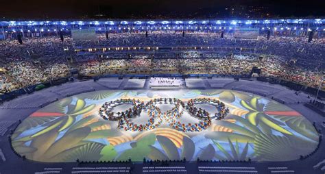 El comité organizador de los juegos olímpicos y paralímpicos ya ha mostrado el logotipo y la identidad. ¿Y si nadie quiere los Juegos Olímpicos del 2024? Madrid espera su turno