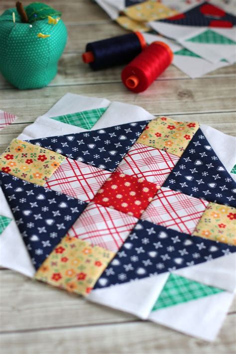 Quilt Block Tutorial Block 2 From Meet The Makers Quilt Block