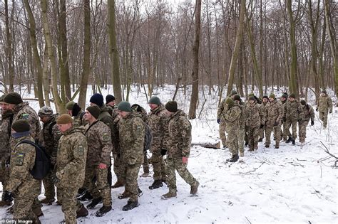 Ukraines Amateur Army Thousands Of Young Civilians Are Drafted Into The Military Daily Mail
