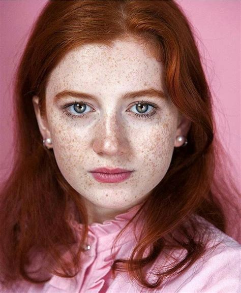 Pin By Charlie Zimmerman On Redheads Beautiful Freckles Beautiful