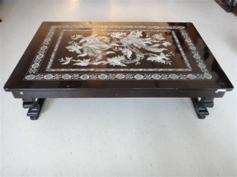 805 Korean Folding Table W Inlaid Mother Of Pearl Lot 805