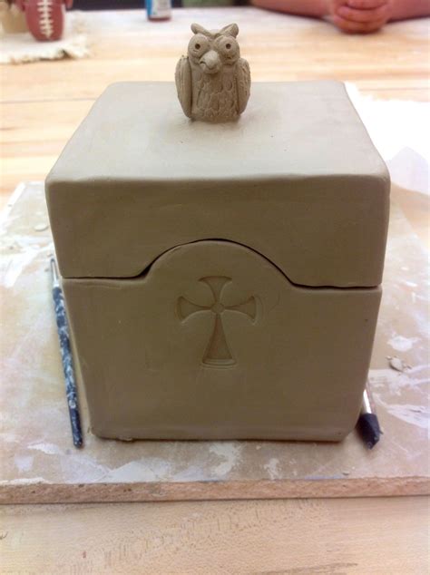 Make A Slab Box In 2021 Ceramic Boxes Slab Boxes Slab Pottery