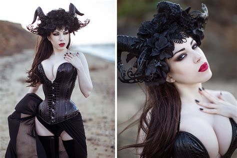 Sexy Corset Model With Big Natural Boobs Flaunts Curves In